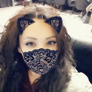 Meet your Posher, Angela